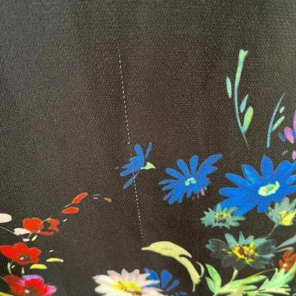 PARKER Floral Short Sleeve Ruffle Wrap Blouse, Size M - Picture 9 of 14